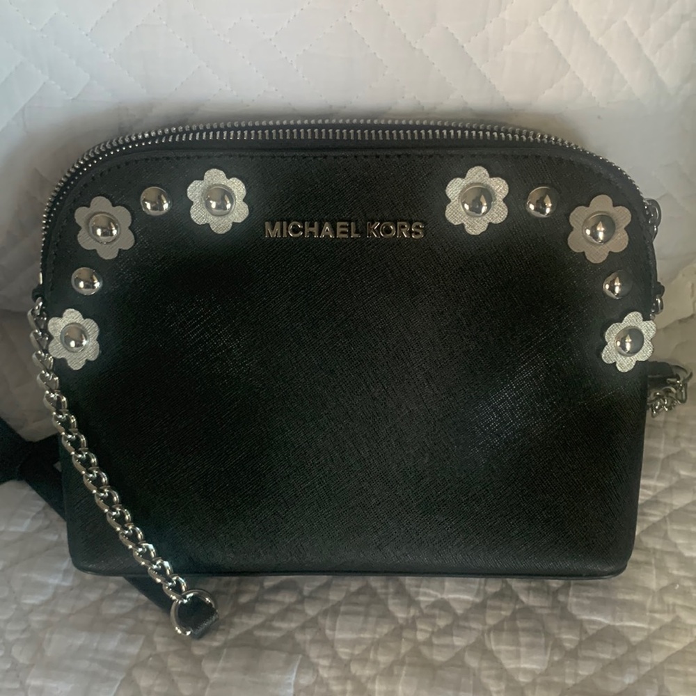 Black Michael Kors purse - EXCELLENT condition